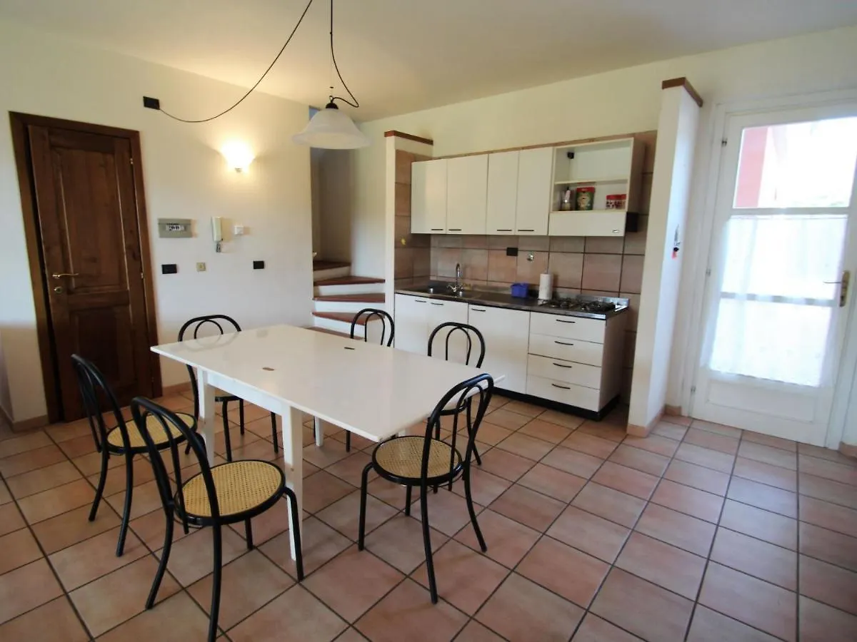 Holiday home Locazione Turistica Rosa Italy
