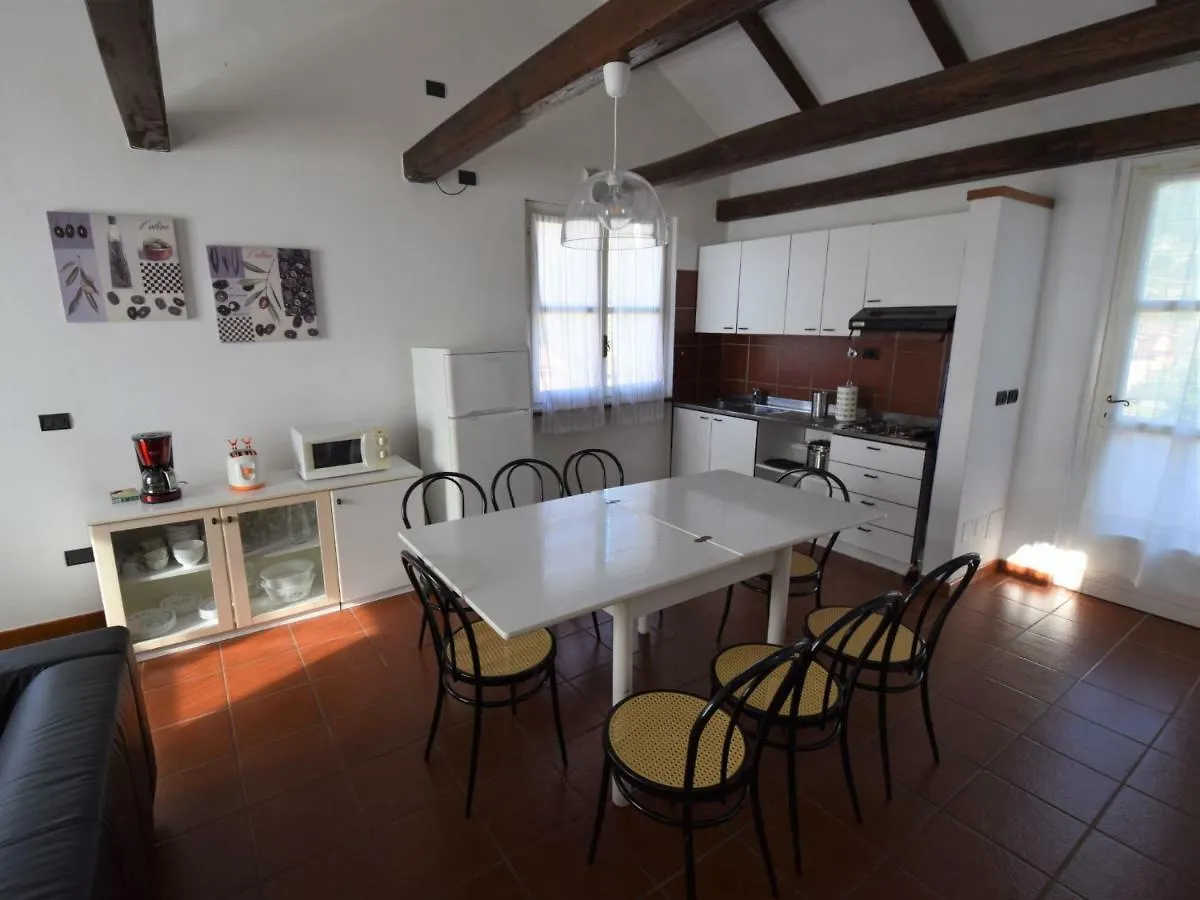 Locazione Turistica Rosa Holiday home